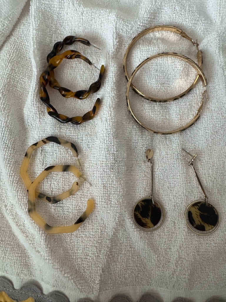 Leopard MultiTexture Print Jewelry  Travel Case Earrings Bracelets  More